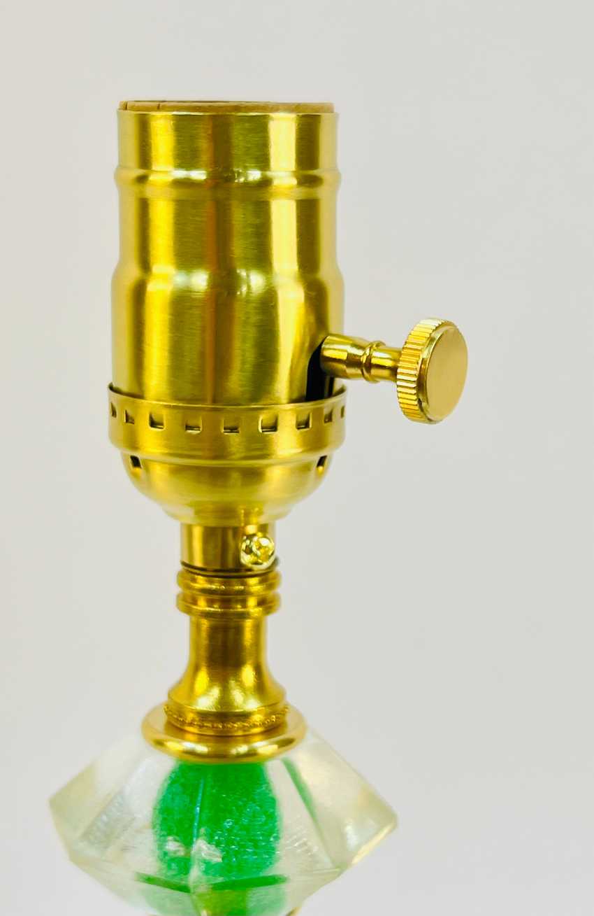Bibi - Hexagonal Green Boudoir Lamp