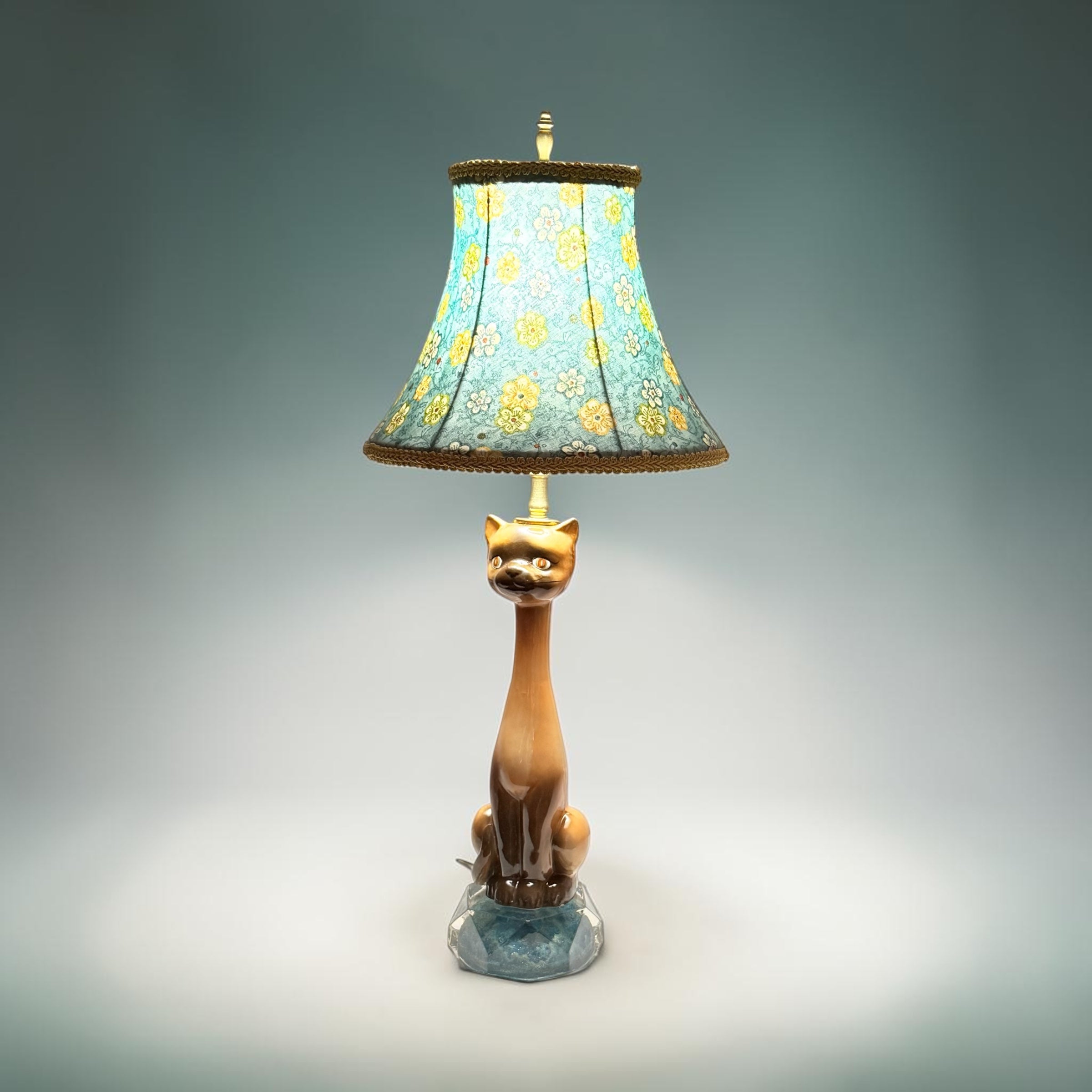 Siamese Cat Lamp