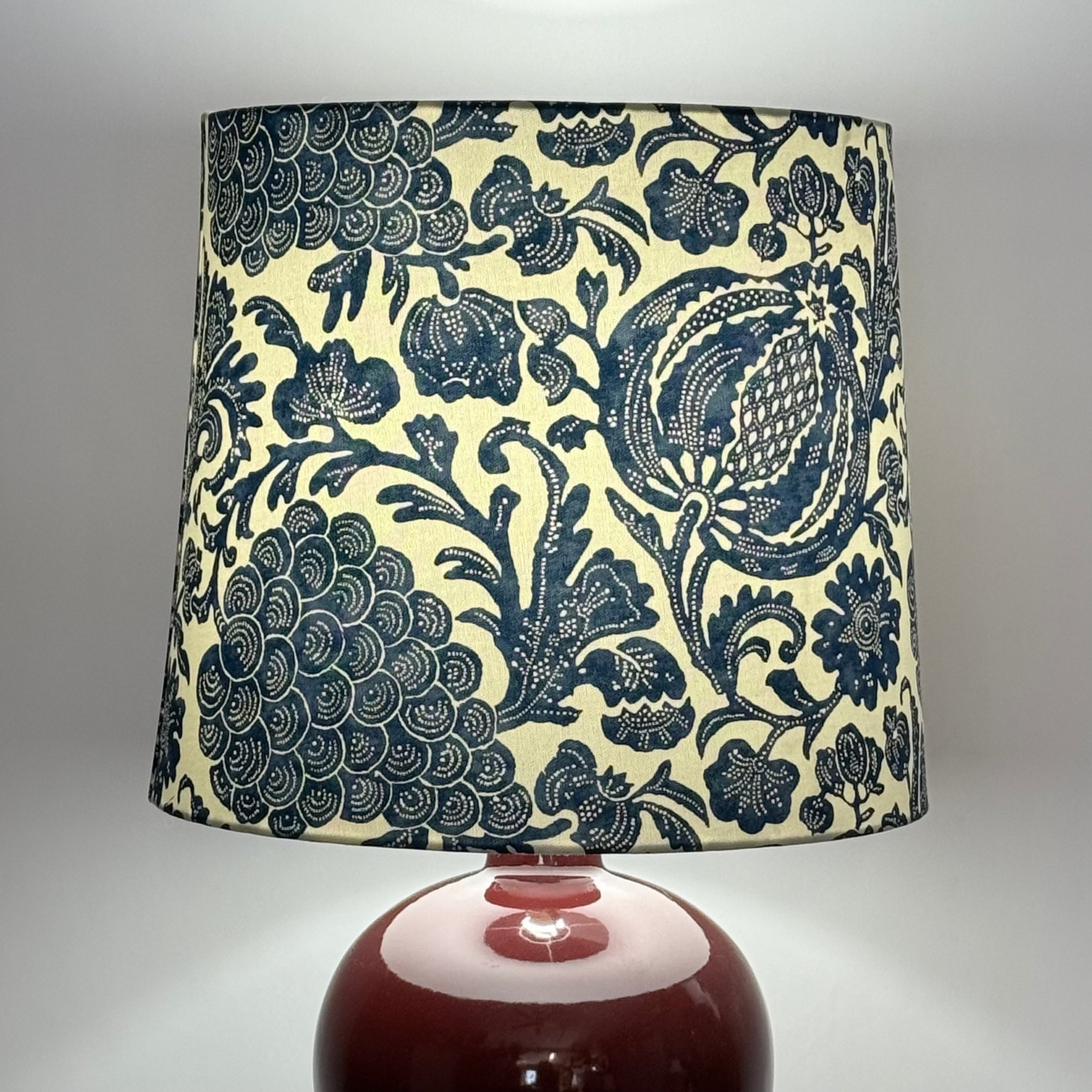 XL Empire Shade