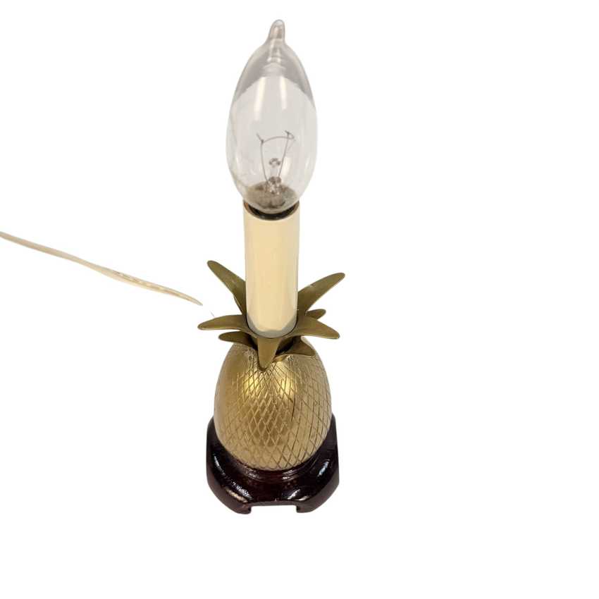 Vintage Andrea by Sadek Brass Pineapple Lamp with Shade | Hollywood Regency Boudoir Accent Lamp