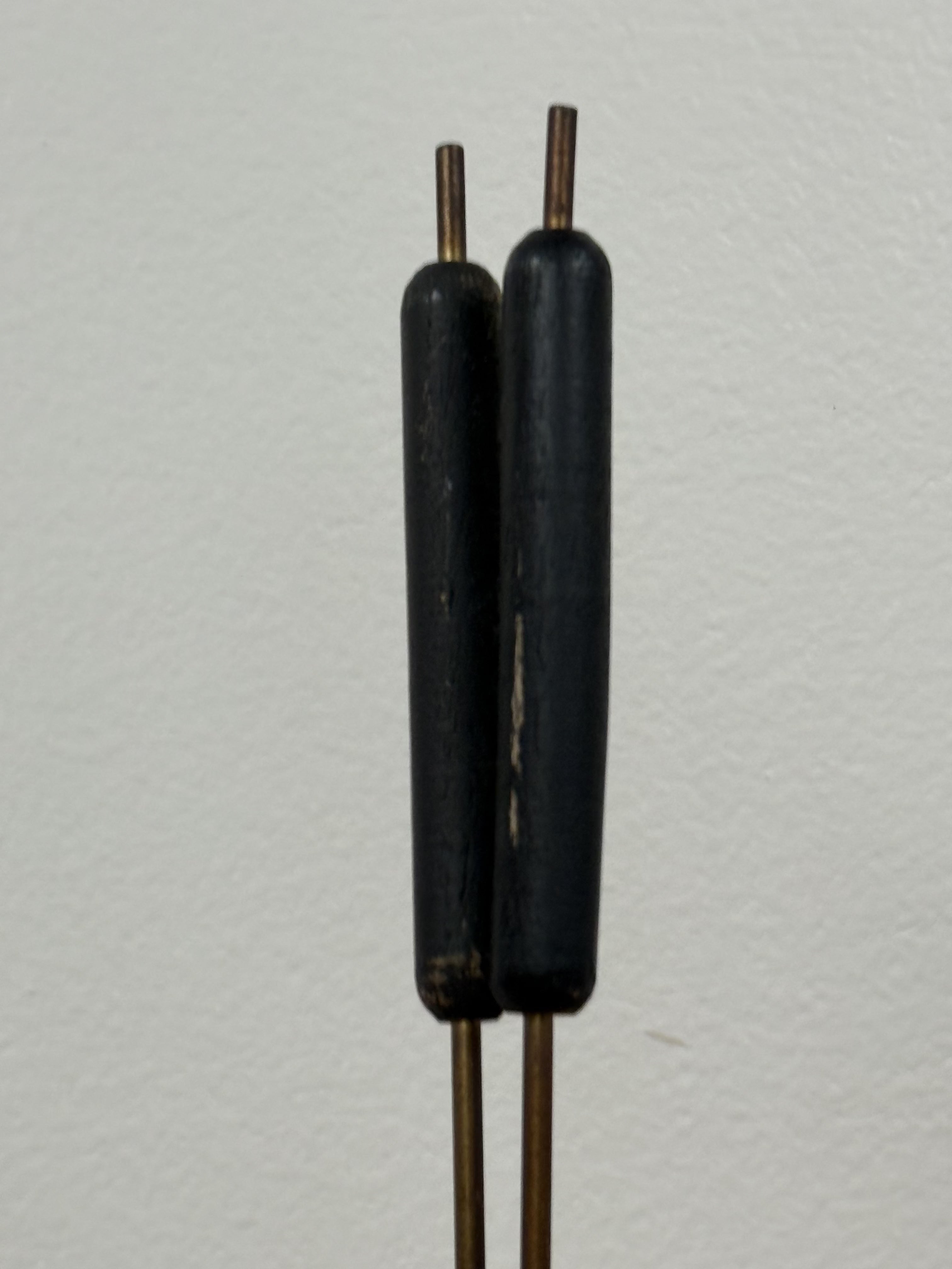 Cattail Desk Lamp