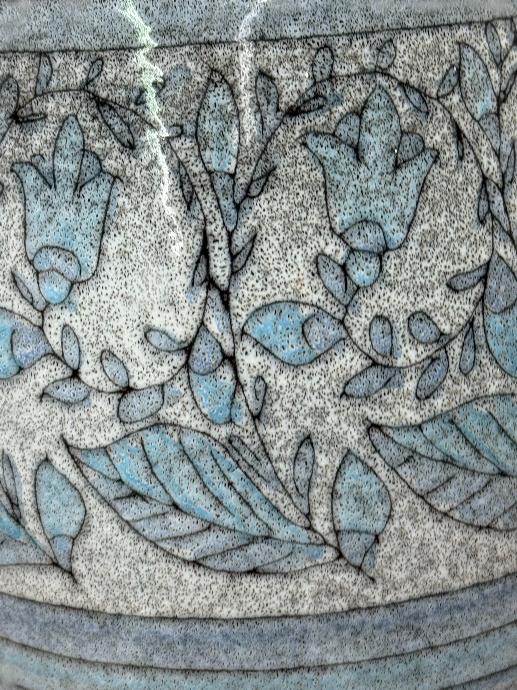 Blue Floral Pottery Vase Lamp