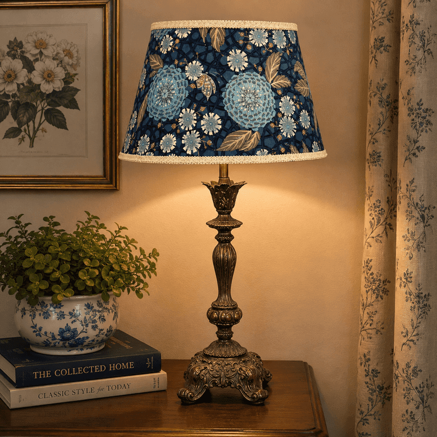 Vintage Hollywood Regency Ornate Cast Metal Table Lamp 31” Tall