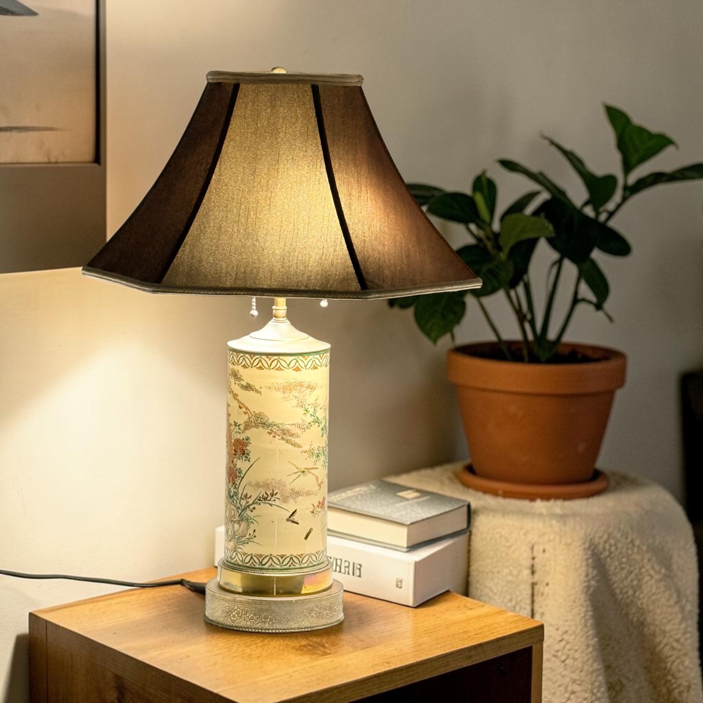 Japanese Cylinders Vase Lamp