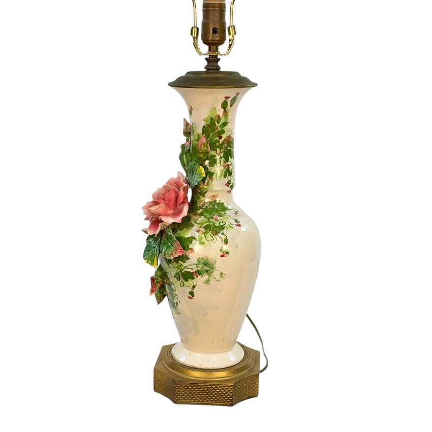 Vintage Italian Porcelain Rose Table Lamp | Capodimonte Style Sculpted Pink Flowers | Made in Italy Floral Urn Lamp