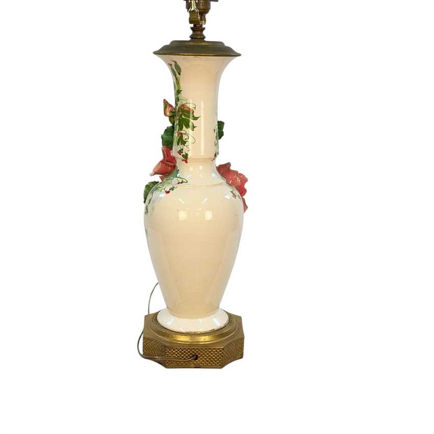 Vintage Italian Porcelain Rose Table Lamp | Capodimonte Style Sculpted Pink Flowers | Made in Italy Floral Urn Lamp