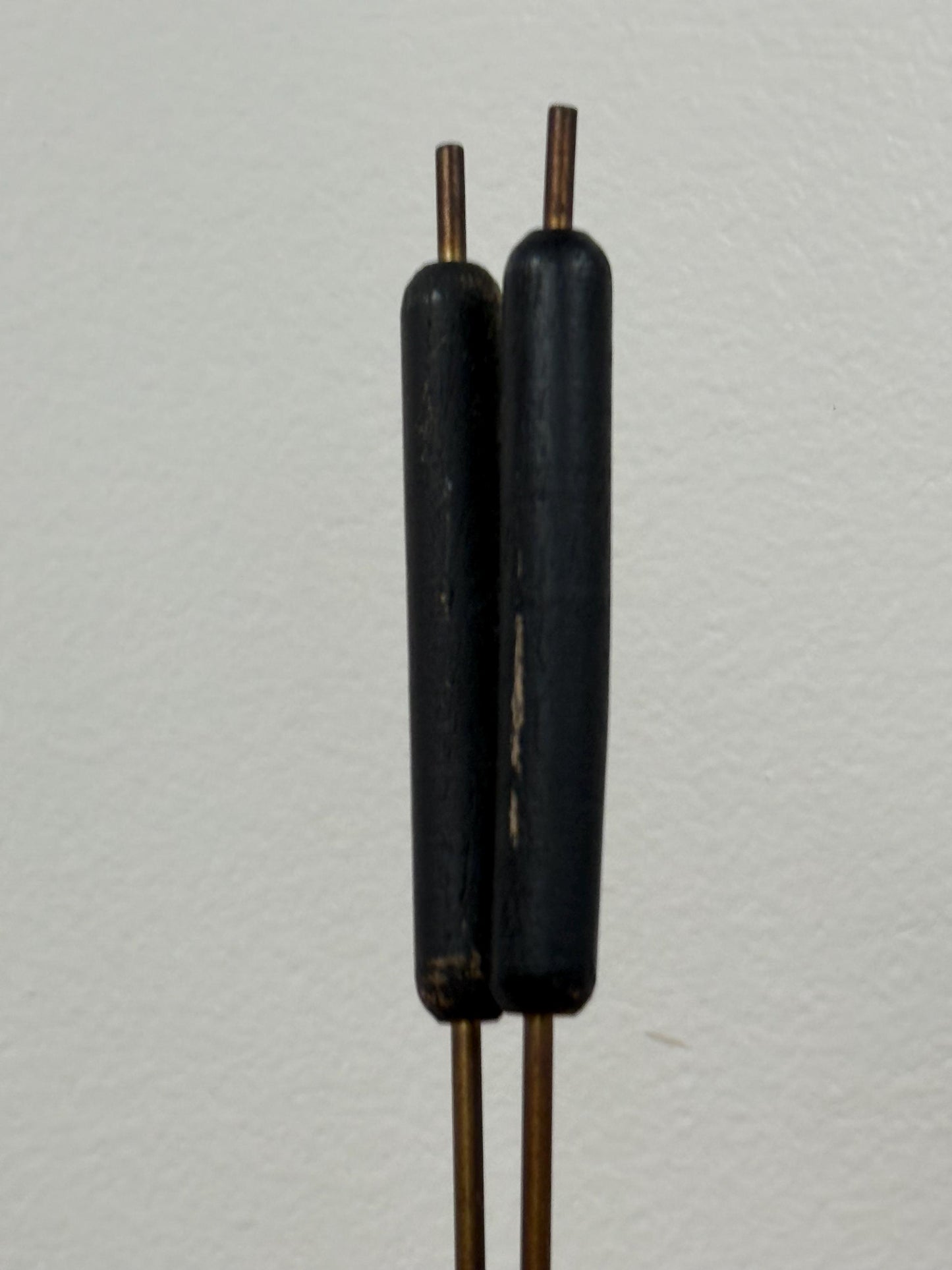 Mid Century Cattail Adjustable Lamp