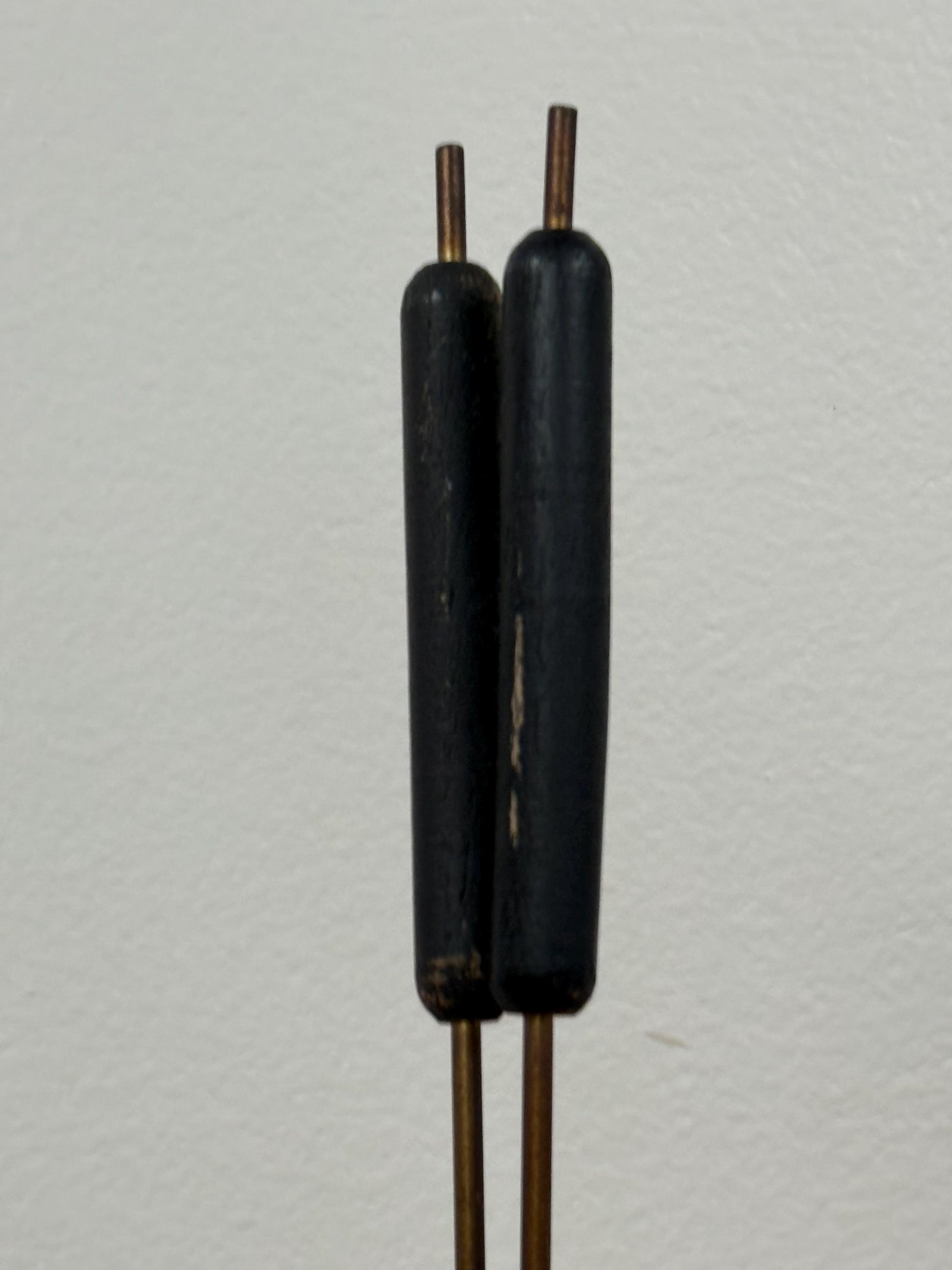 Mid Century Cattail Adjustable Lamp