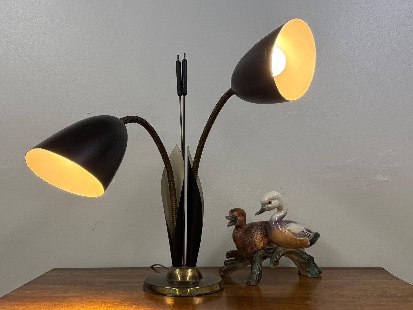 Mid Century Cattail Adjustable Lamp
