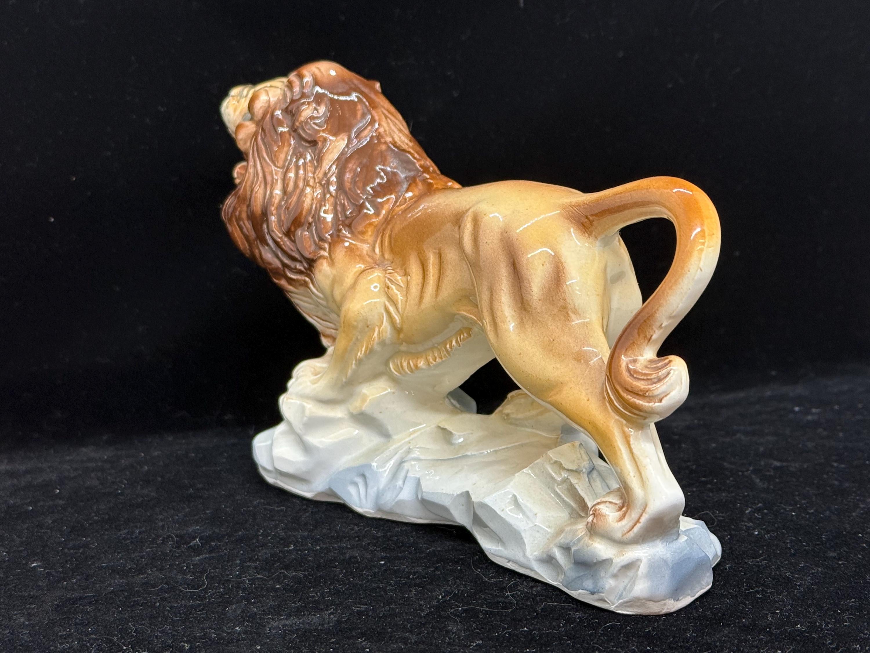 Vintage Artmark Made in Japan Lion