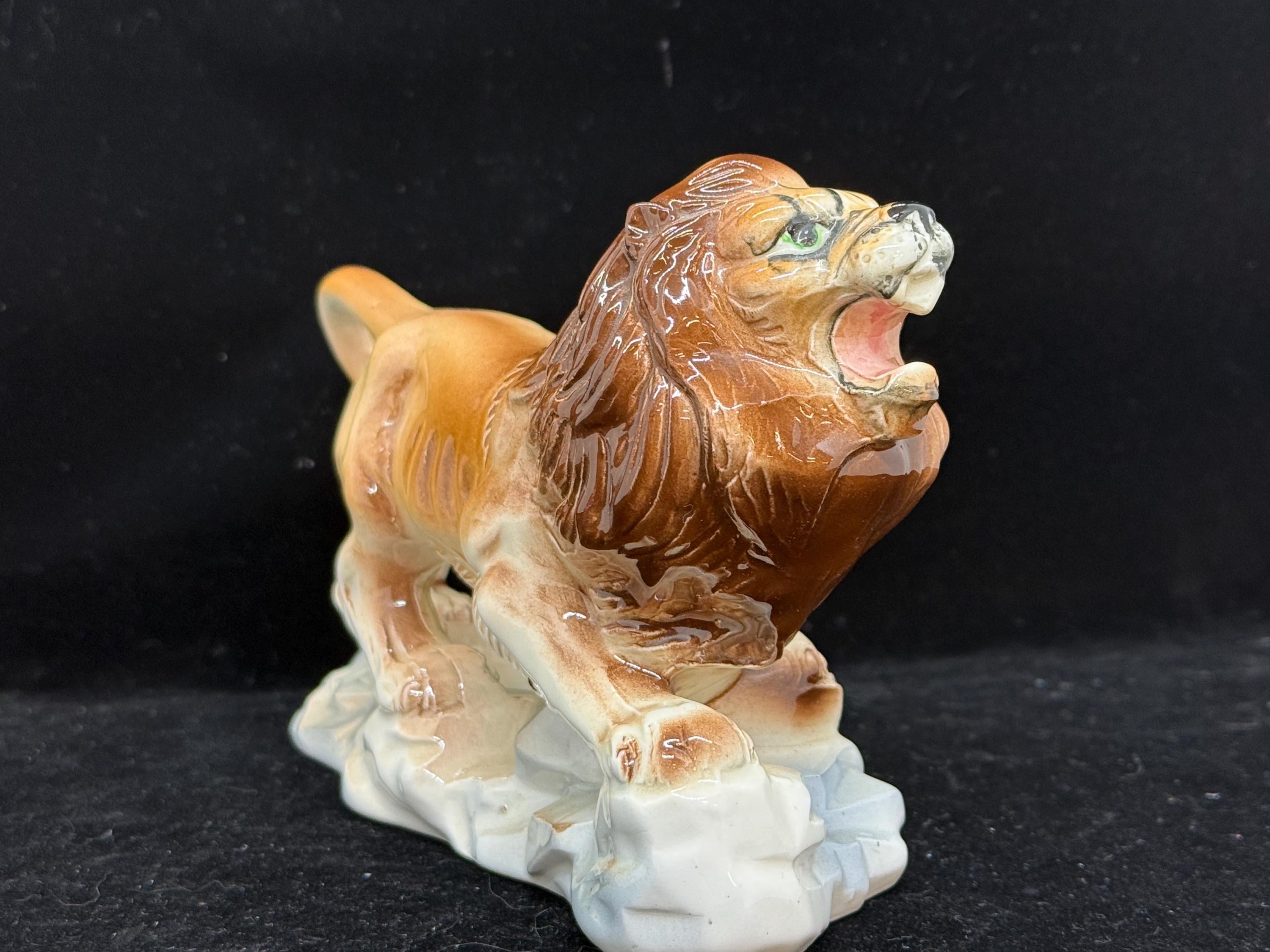 Vintage Artmark Made in Japan Lion