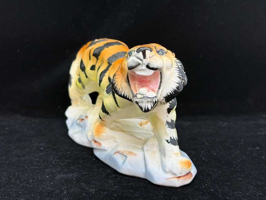 Vintage Artmark Made in Japan Tiger