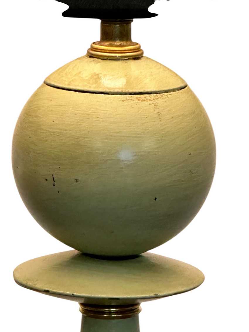 Atomic MCM Avocado Green Lamp