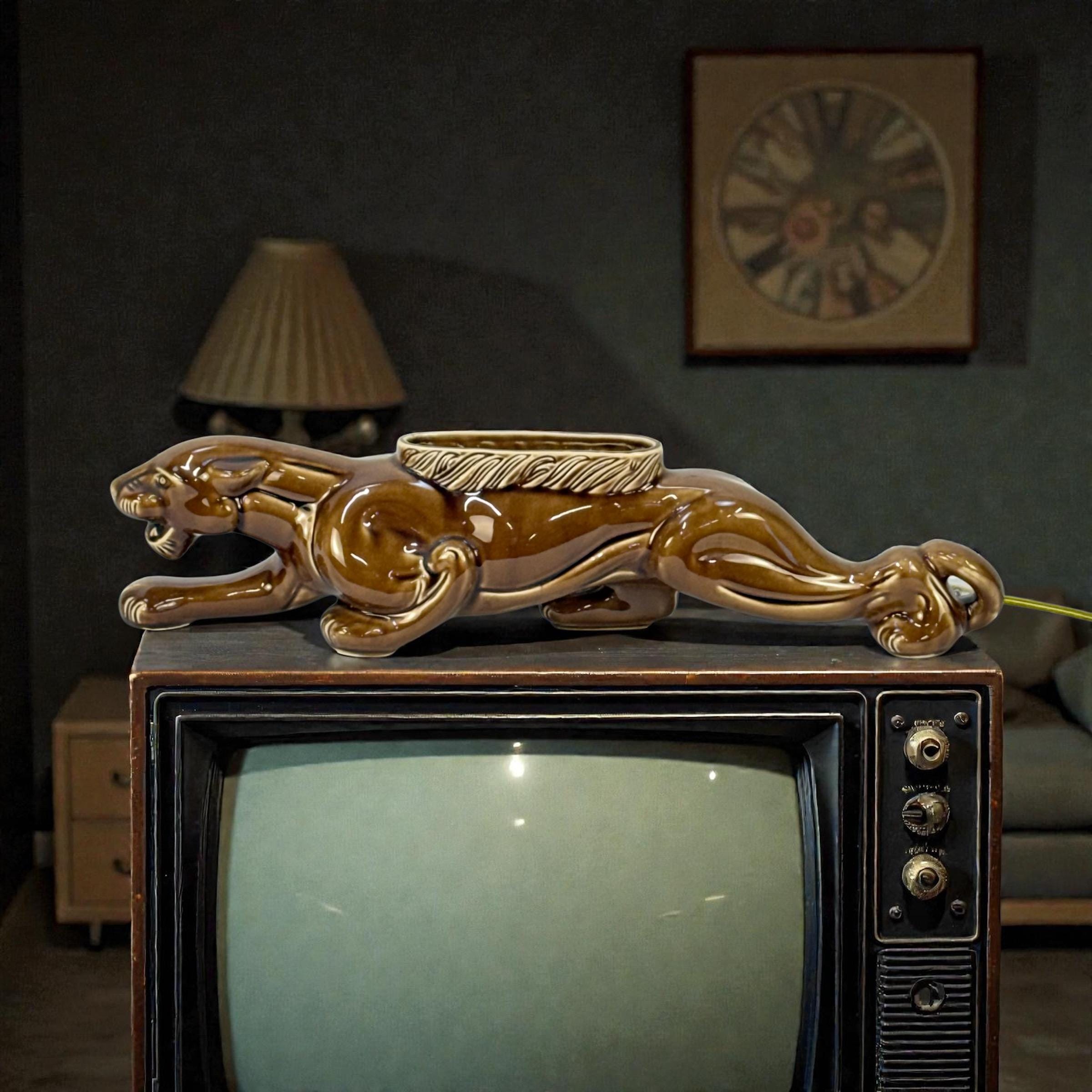 Royal China Novelty Co Panther TV Lamp
