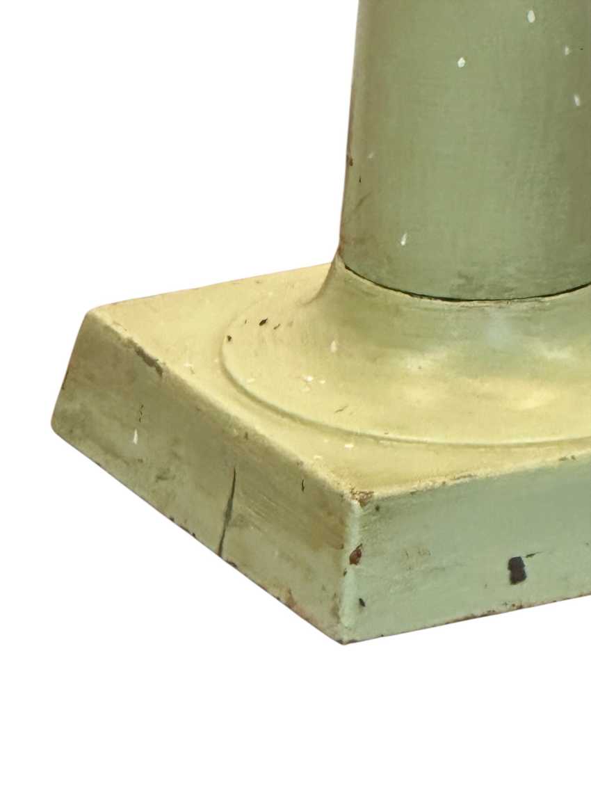 Atomic MCM Avocado Green Lamp