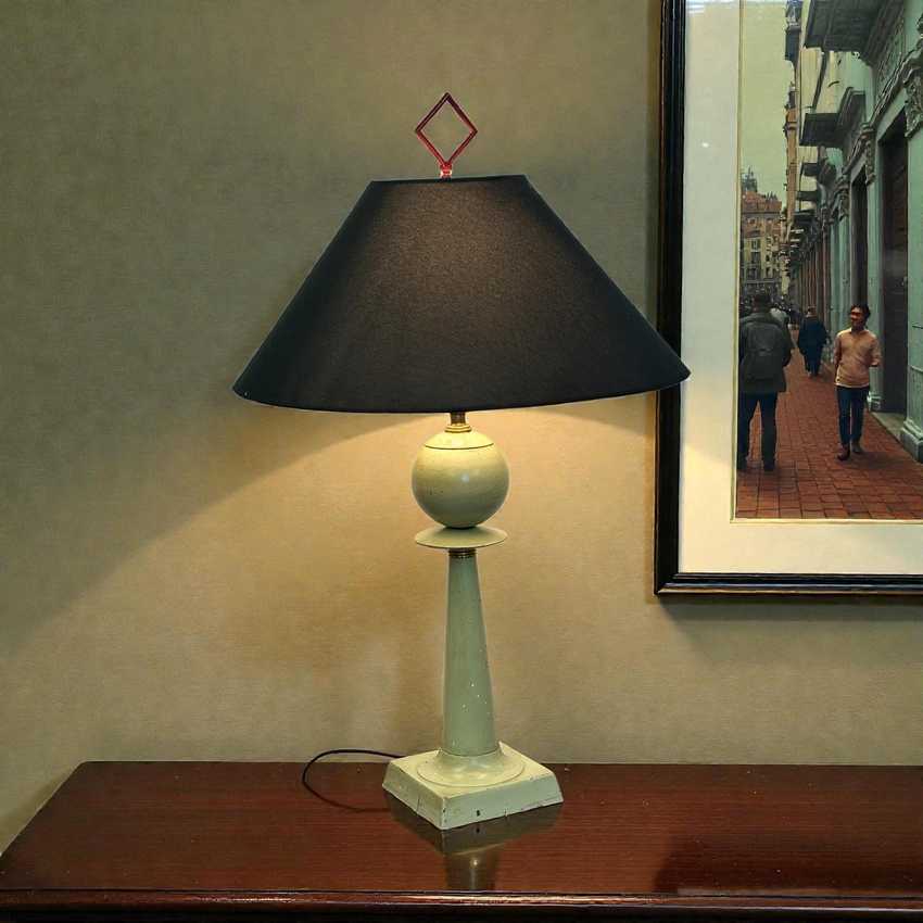 Atomic MCM Avocado Green Lamp