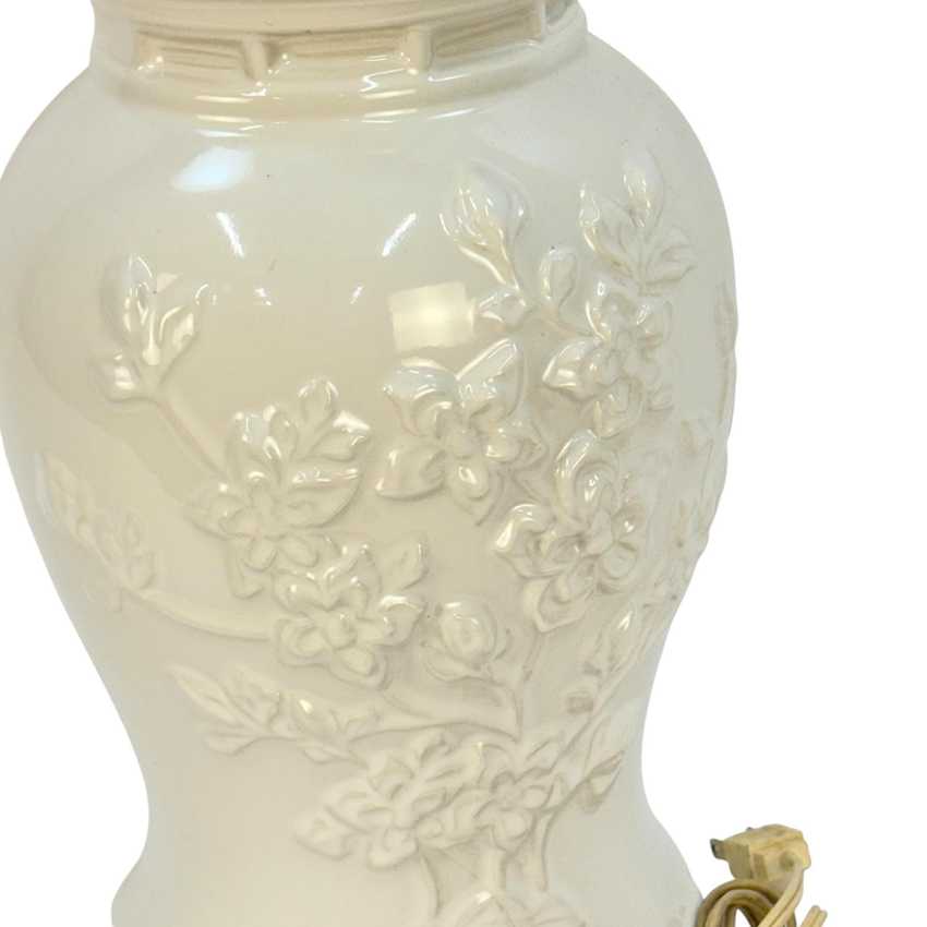 White Ginger Jar Style Lamp