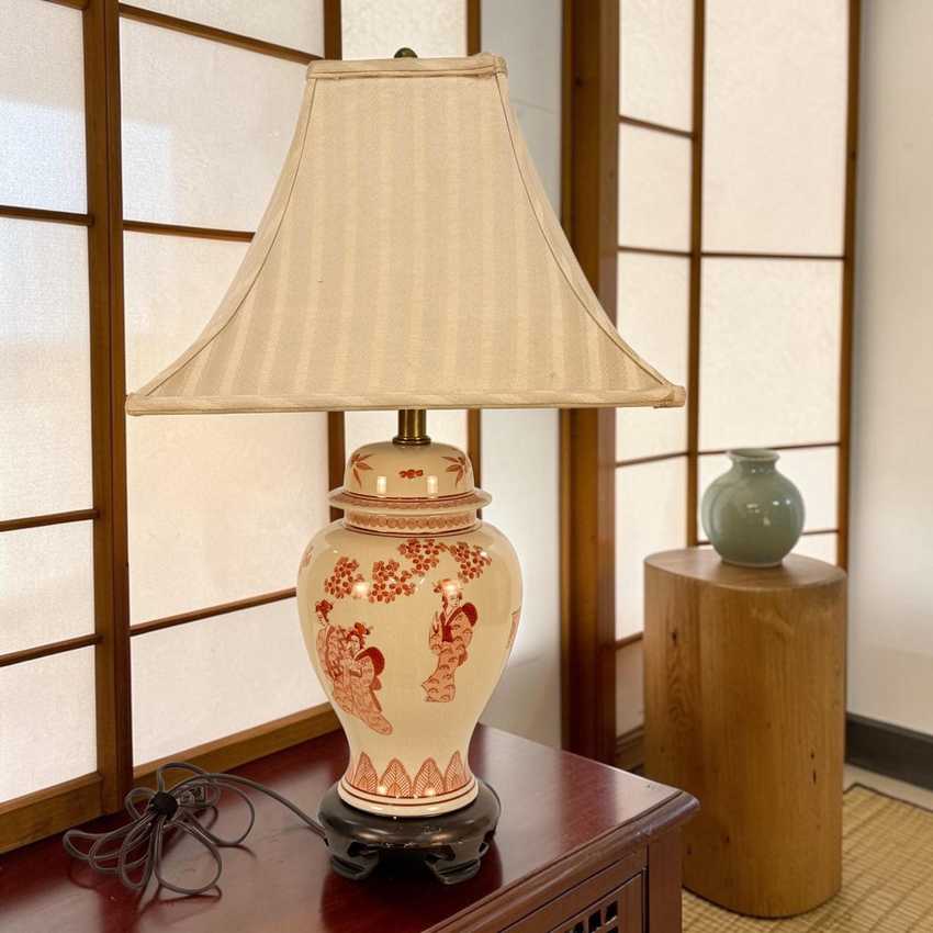 Vintage Hand Painted Kutani Style Ginger Jar Lamp, Decorated Table Lamp, Asian Chinoiserie Accent Lamp