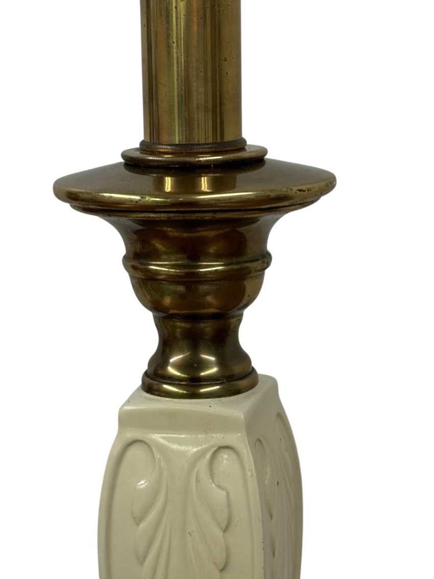 Vintage Brass Enamel Lamp, Mid Century Brass Desk Lamp, Decorative Stylish Vintage Lamp