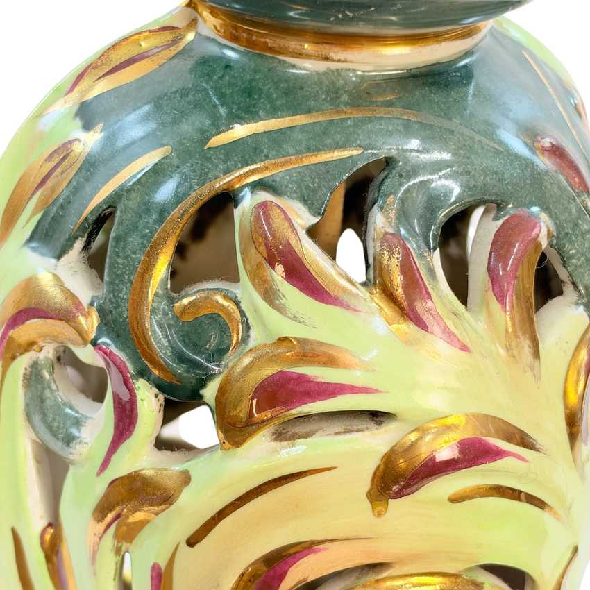 Vintage Green Ceramic Table Lamp with Raised Gold Scrollwork | Hollywood Regency Ornate Urn Lamp | Baroque Revival Lighting